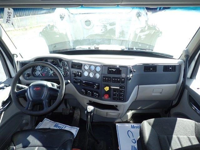 Peterbilt 567 2019