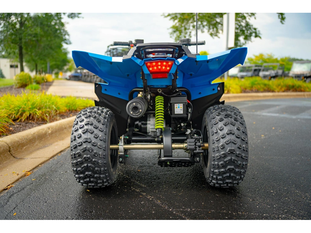 2026 Polaris Outlaw 70 Efi - Velocity Blue/lifted Lime alt