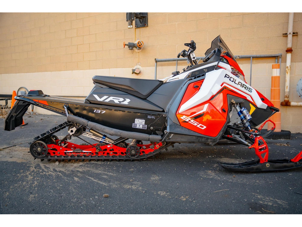 2027 Polaris 850 Indy Vr1 137 alt