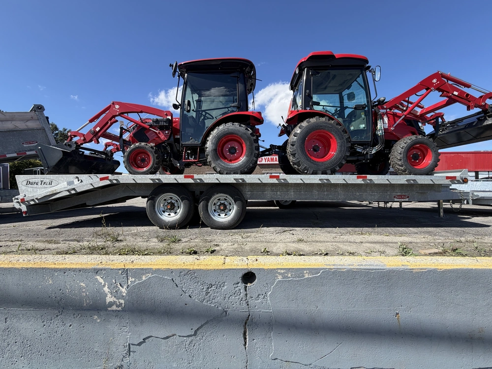 2025 Duratrail 96"x23' Deckover Galv Tandem Beavertail alt