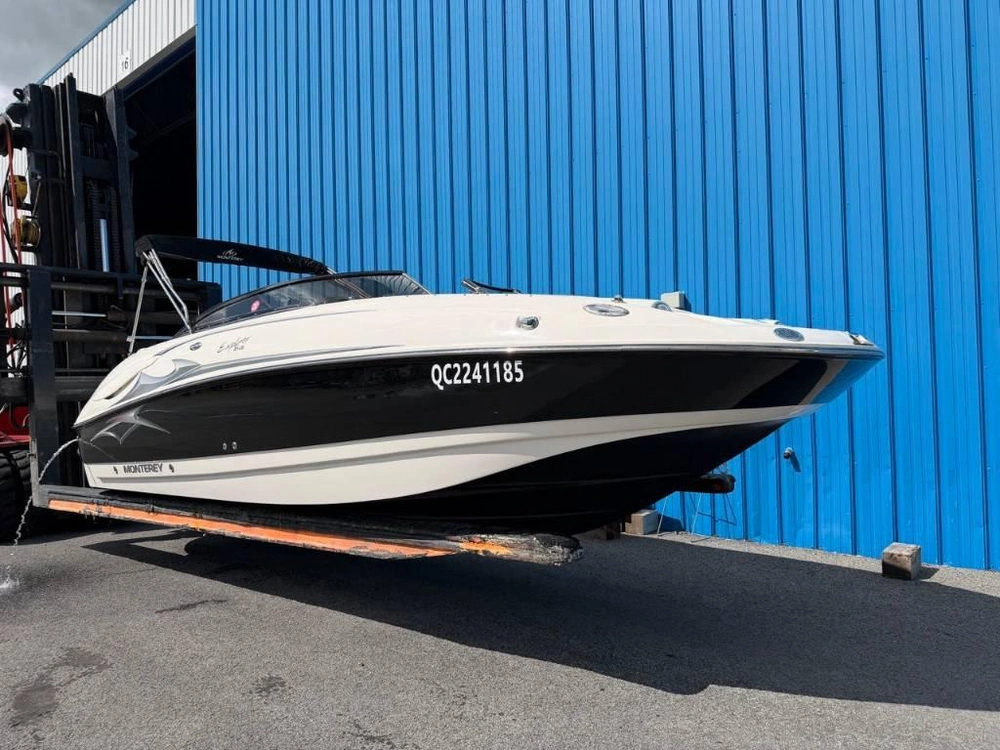 2008 Monterey Boats Explorer 243