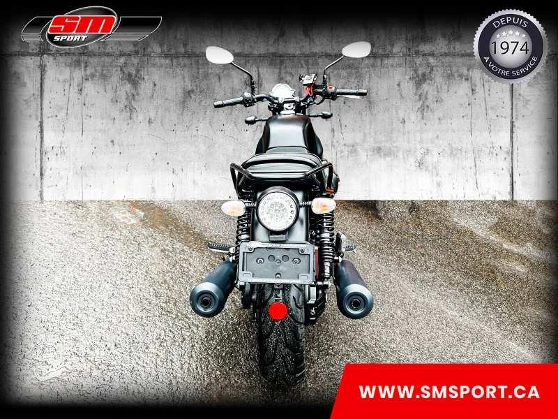 2021 Moto Guzzi V7 Stone alt