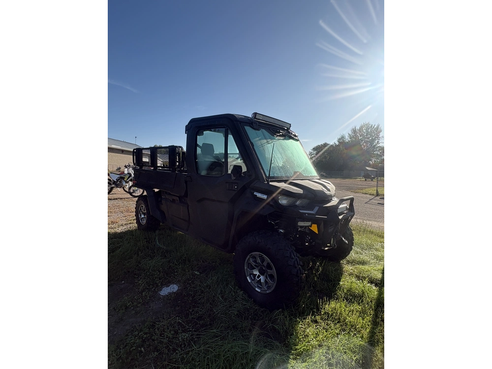 2022 Can-am Def Pro Ltd Cab alt