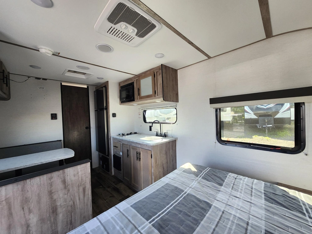 Gulf Stream Conquest 189 Dd 2024 alt
