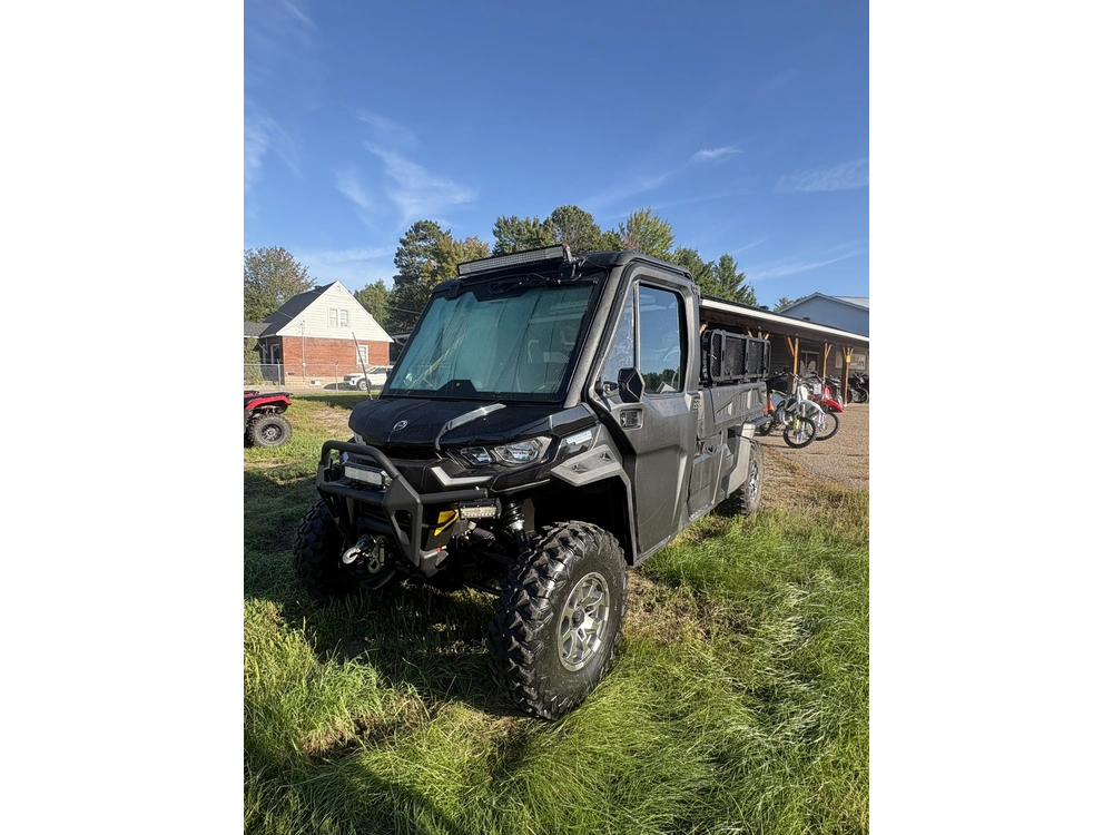 2022 Can-am Def Pro Ltd Cab alt