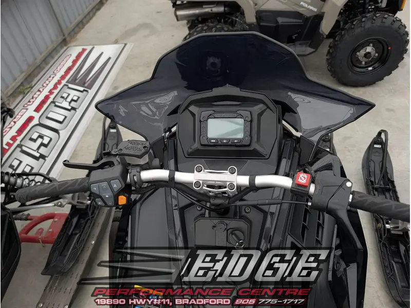 Polaris 850 INDY XC 137 Gloss Black 2027