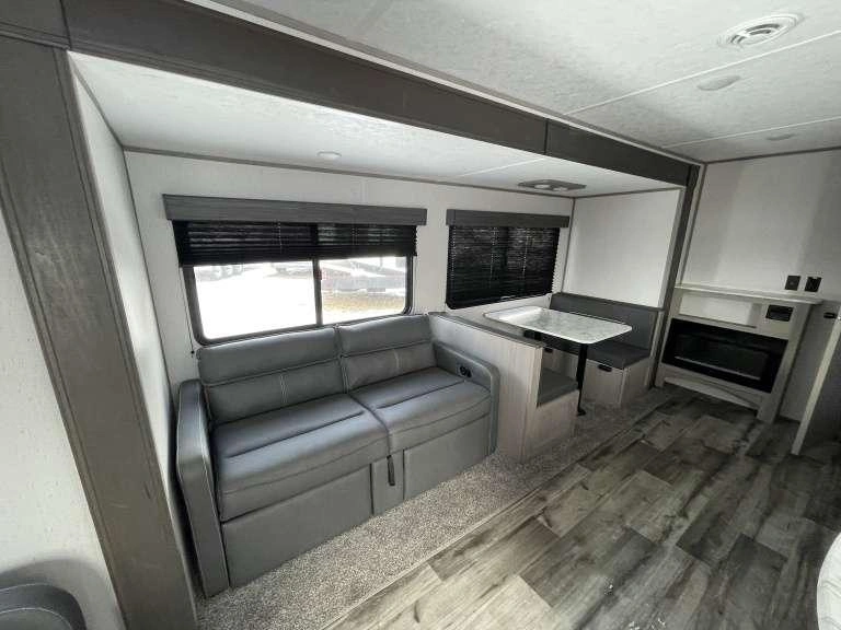 2022 Keystone Rv Coleman 264rl alt