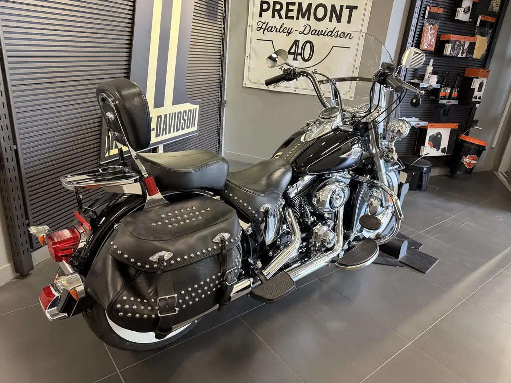 2015 Harley-Davidson HERITAGE CLASSICFLSTC