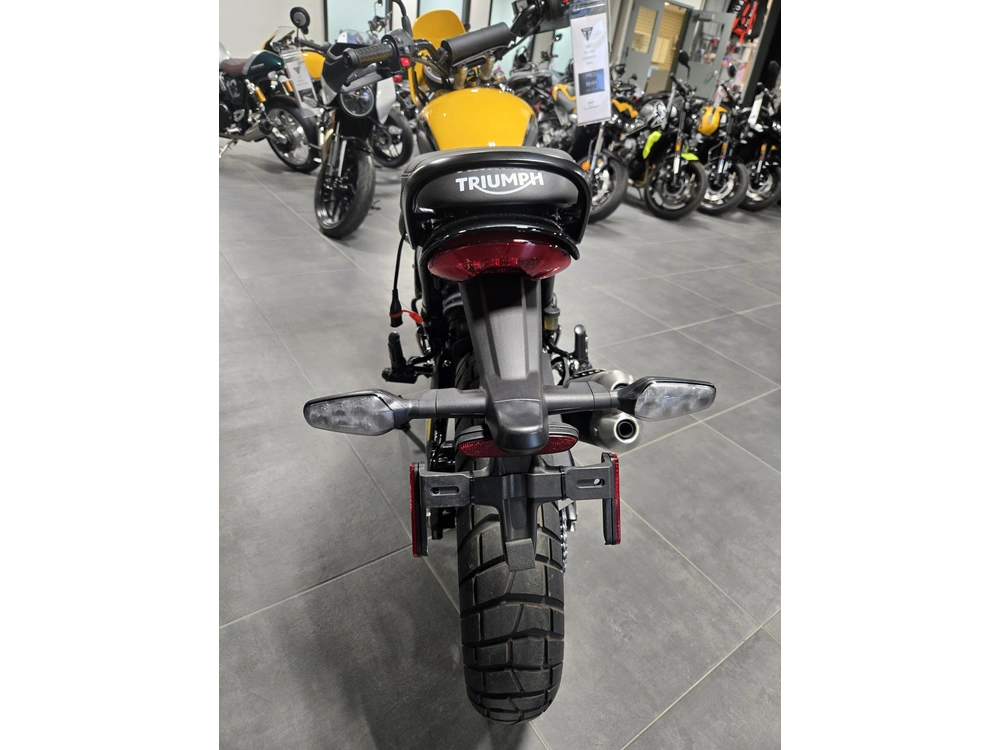 2026 Triumph Scrambler 400 Xc alt