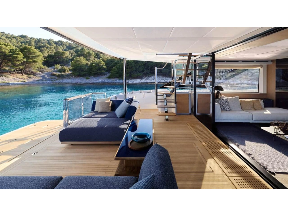 Prestige Yachts M8 Evo 2028 alt