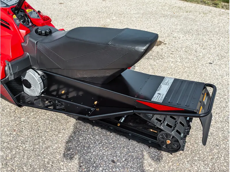 2027 Polaris 200 INDY // Indy Red