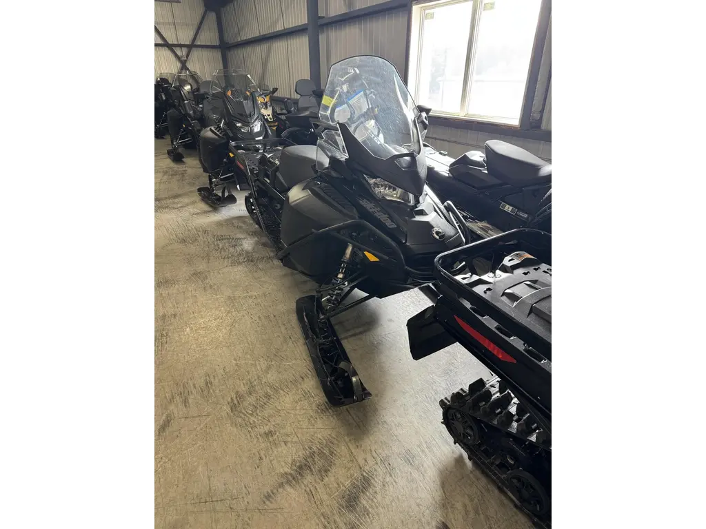 Ski-Doo EXPEDITION LE 900 ACE ( WIDE TRACk 20'' 2022