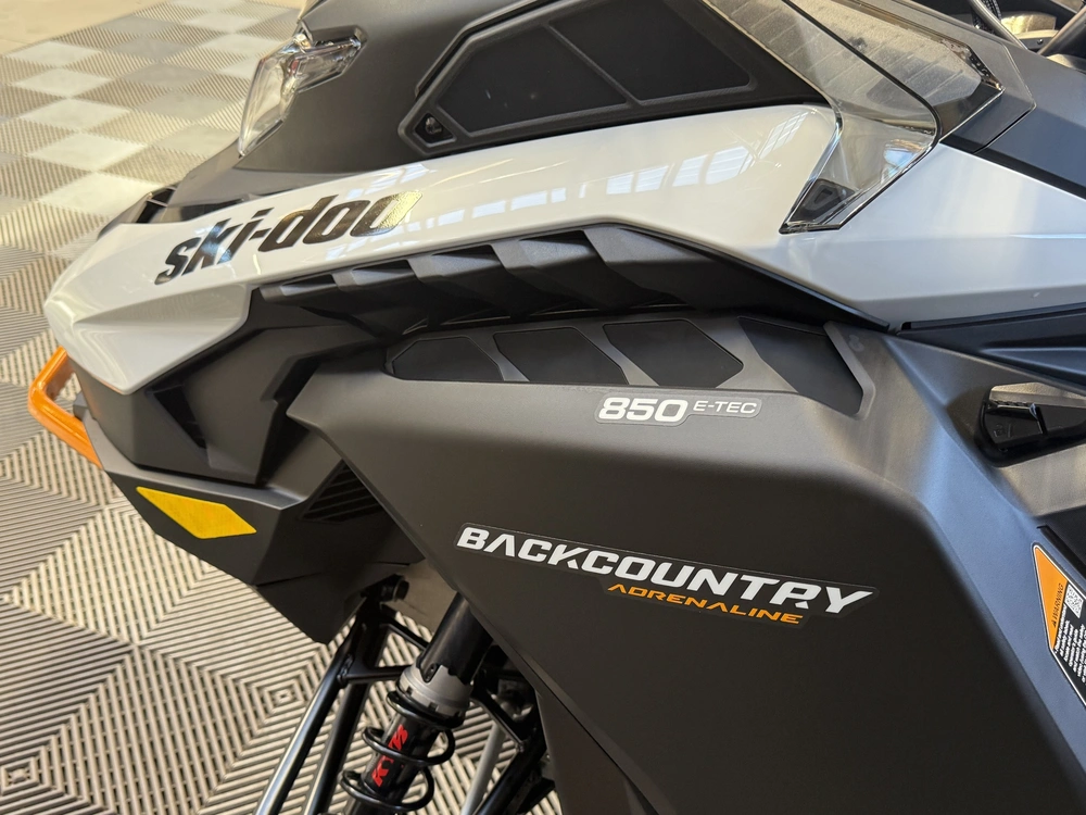 2026 Ski-doo Backcountry Adrenaline 850 E-tec® 146 2.0 alt