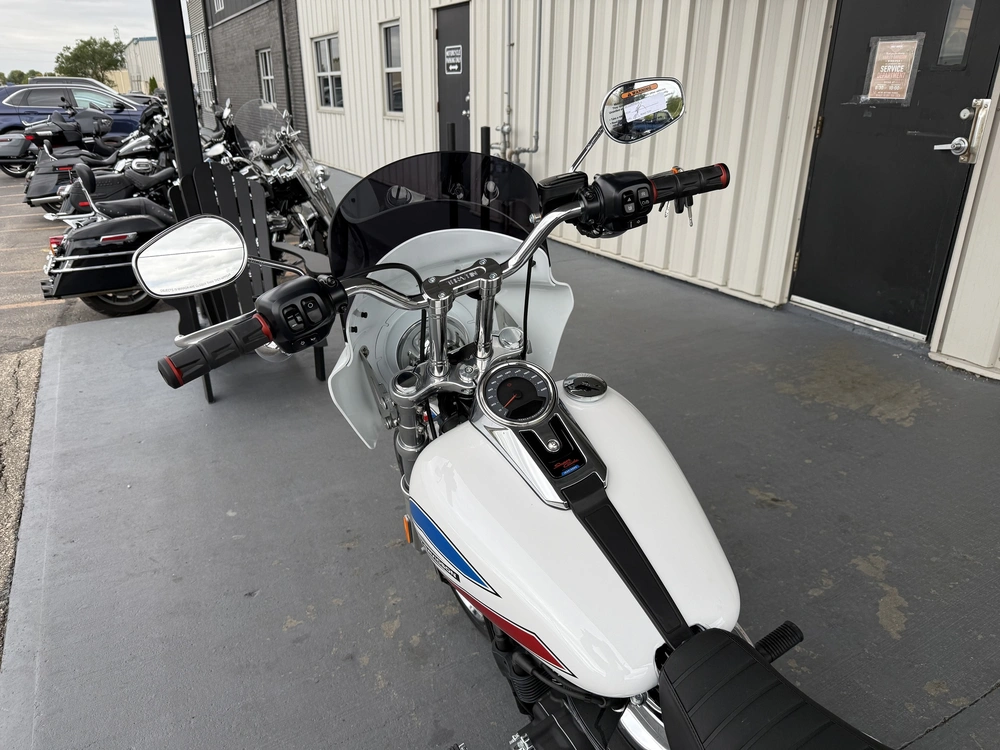 2026 Harley-davidson Super Glide alt