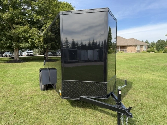 2027 Cross Painted Steel Enclosed (beta) 5' X 10' Ramp Blackout alt