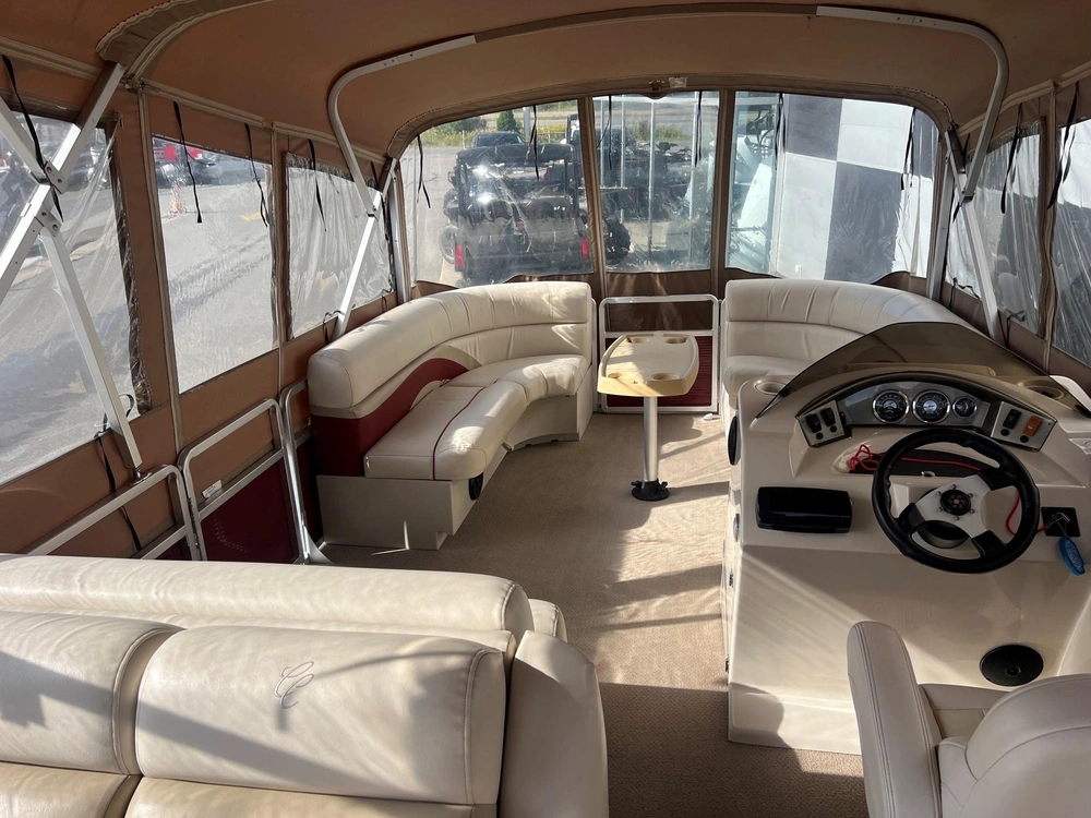 Cypress Cay Seabreeze 230 2012 alt