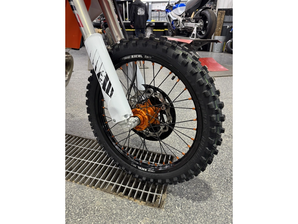Ktm 300 Xc 2026 alt