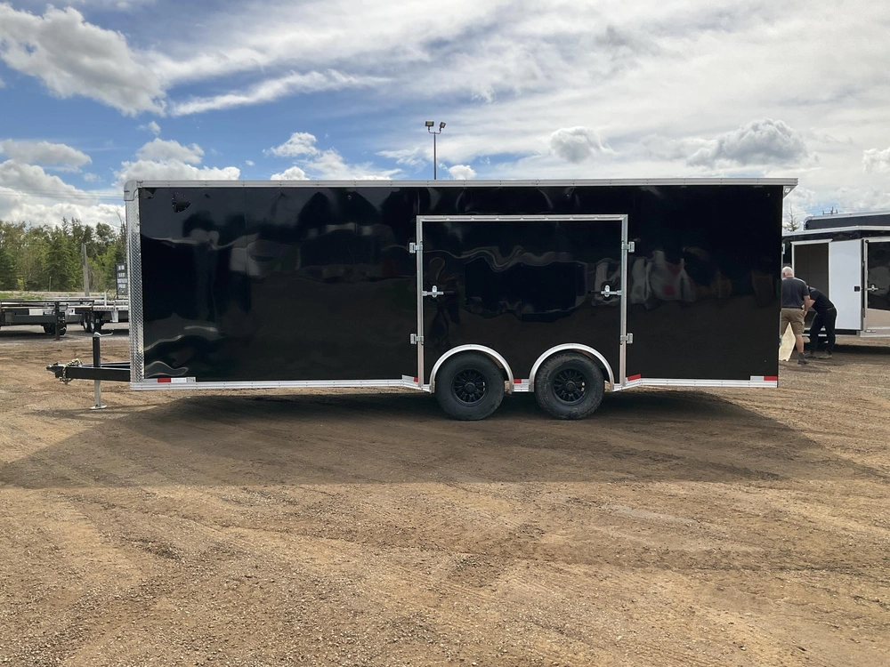 2026 Xcel Trailers 8.5x24 Enclosed Car Hauler alt