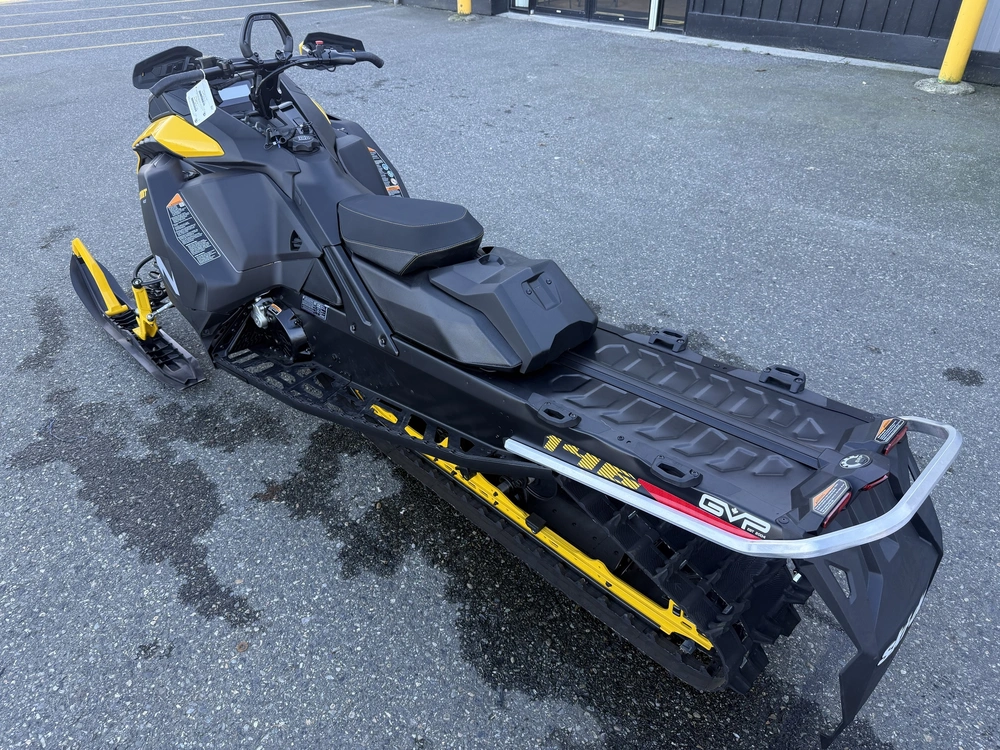 2027 Ski-doo Summit Neo+ 600 Efi Hurricane Flexedge 1.75' E.s. Lac alt