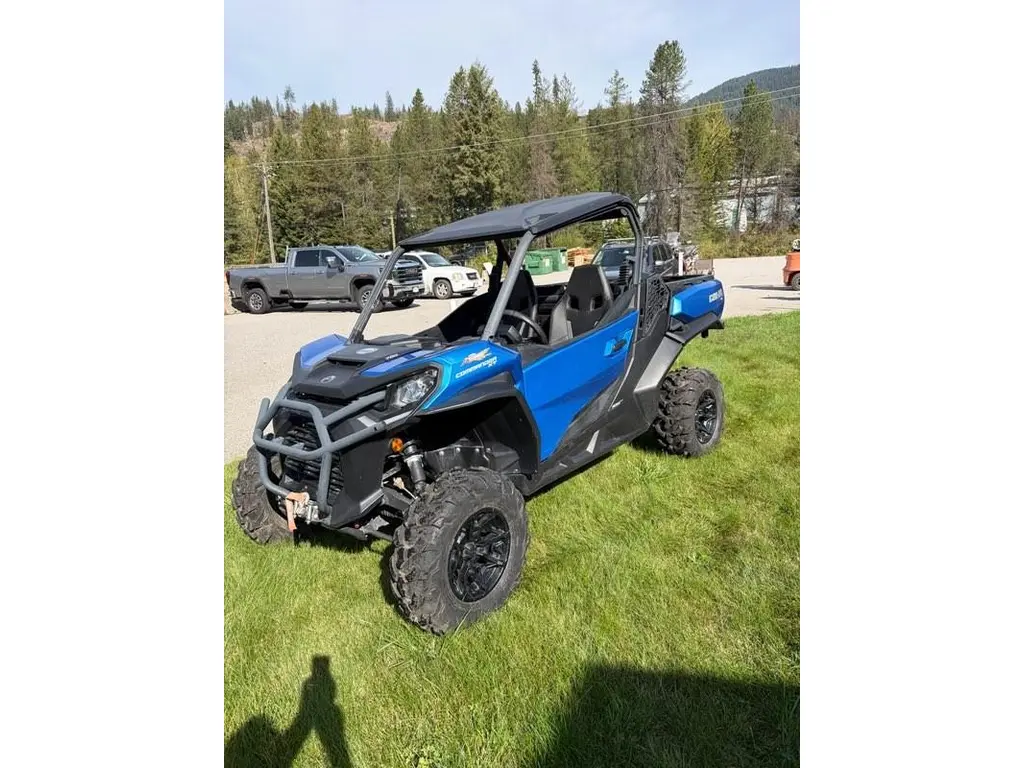 2023 Ski-Doo Commander XT 700
