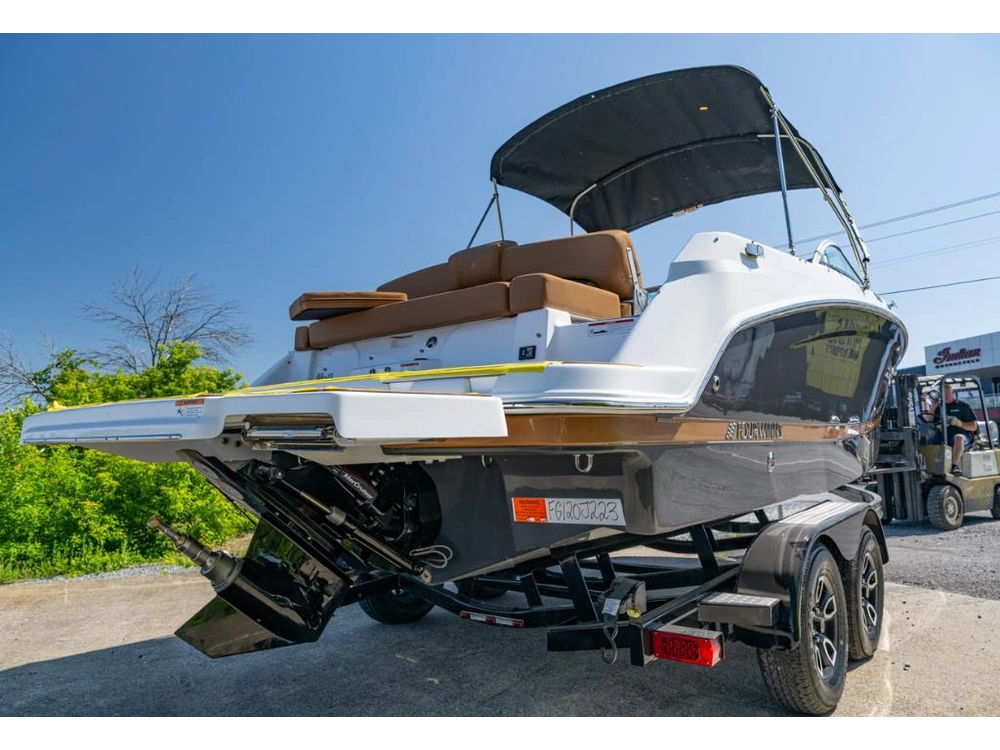 2023 Four Winns Hd 3 alt