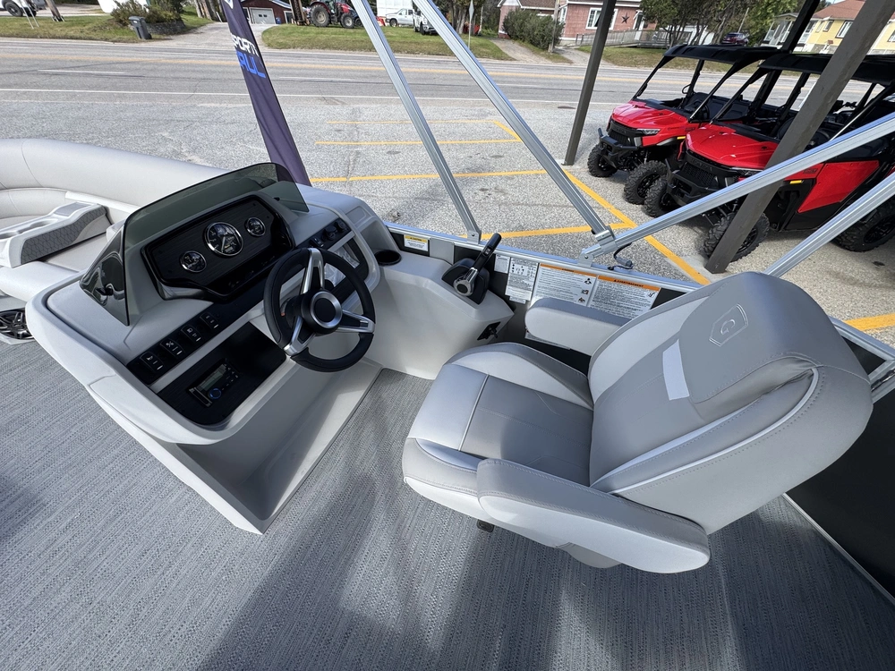 2027 Godfrey Marine Godfrey Ex 1886 Cruise alt