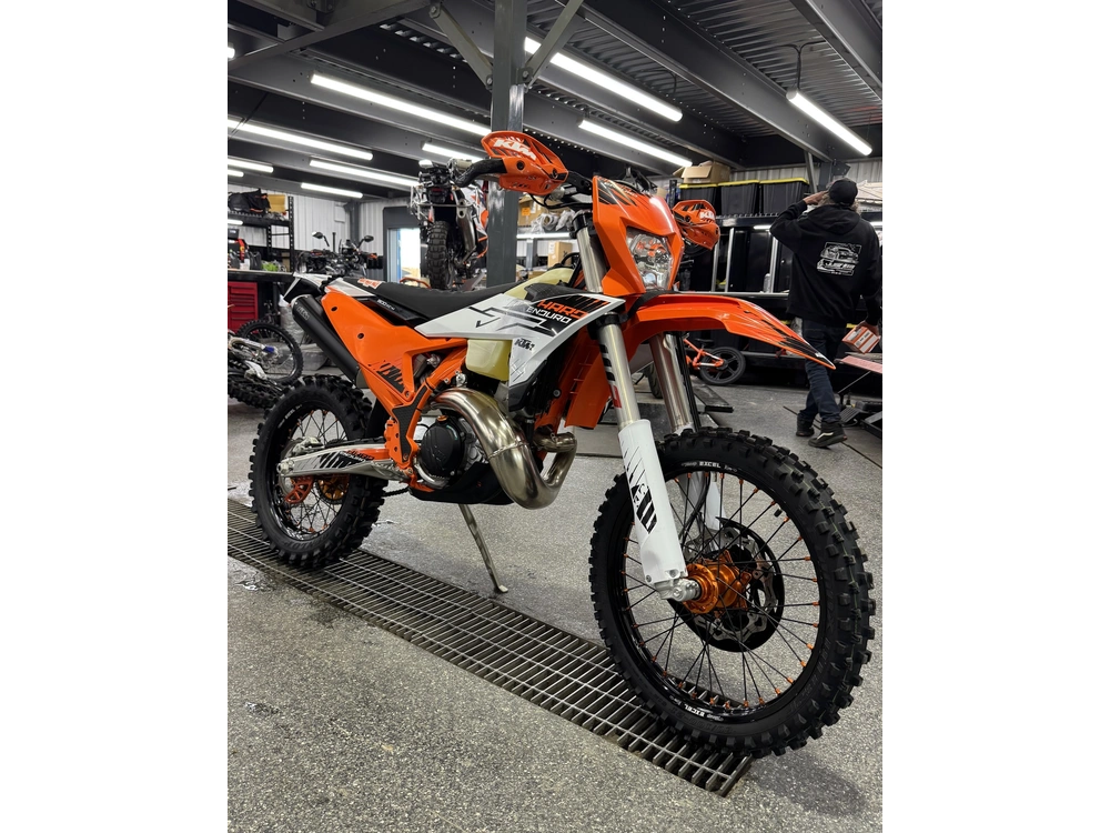 Ktm 300 Xc 2026 alt