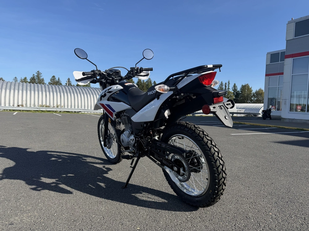 Honda Xr150l 2026 alt