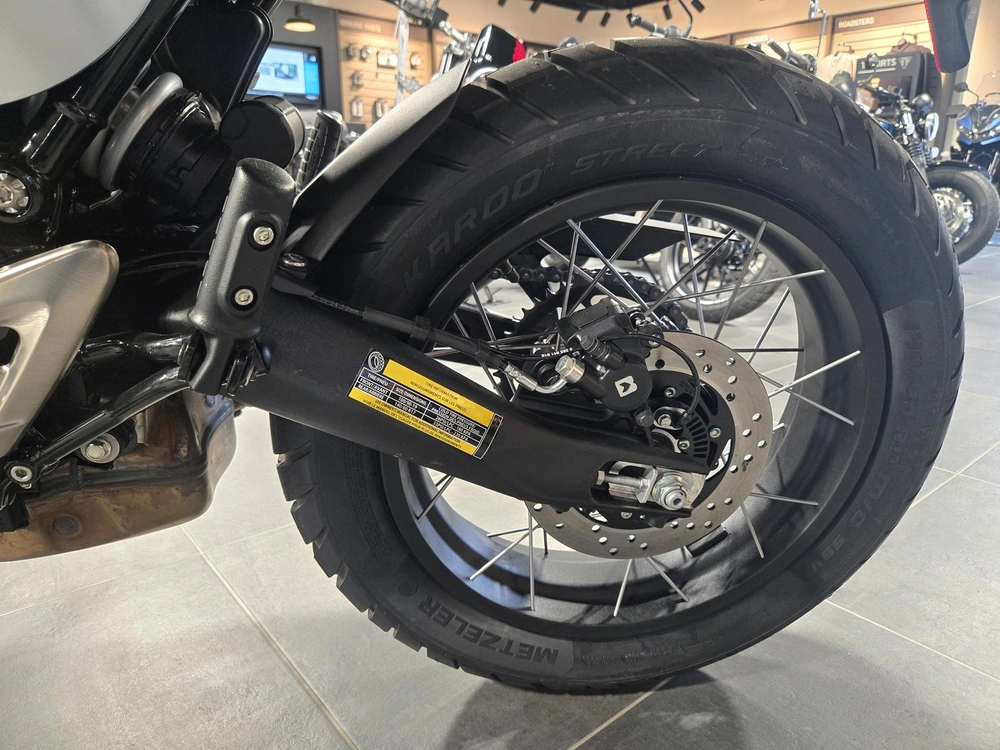 2026 Triumph Scrambler 400 Xc alt