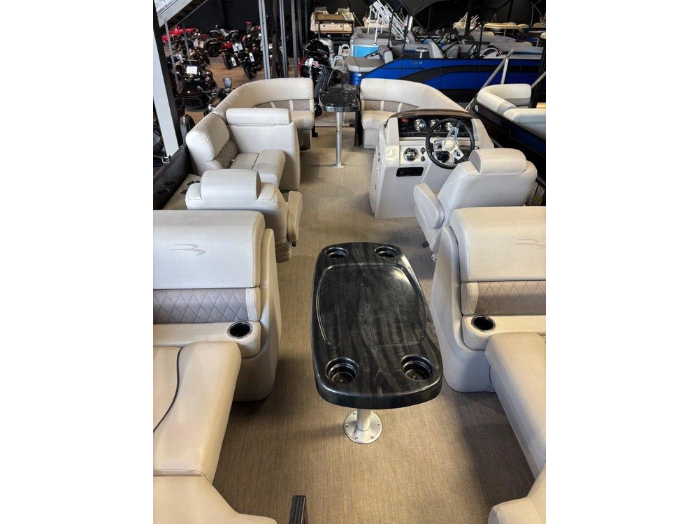 Bennington Marine Bennington 24ssrxpdl 2017 2017 alt