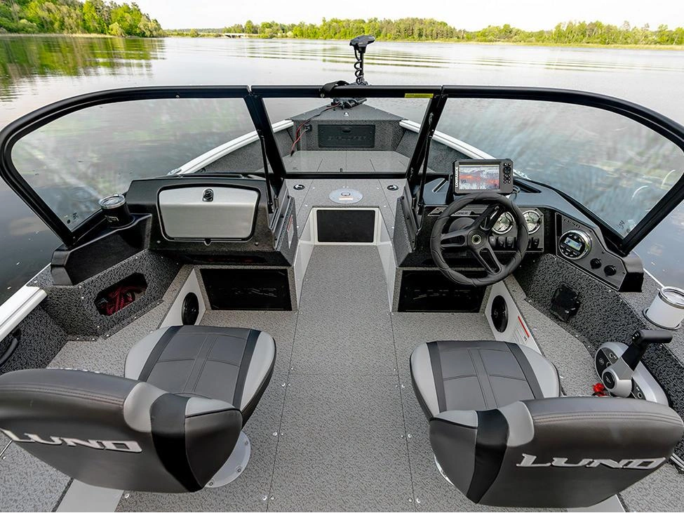 2027 Lund Boat Co 1700 Explorer Sport Outfitter Edition alt