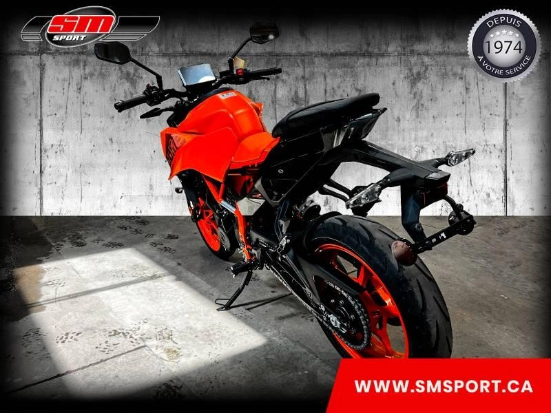 2024 Ktm Duke 390 alt