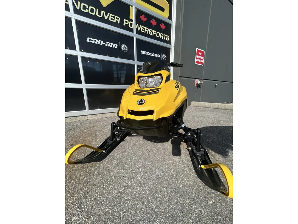 2026 Ski-doo Mxz 200 alt