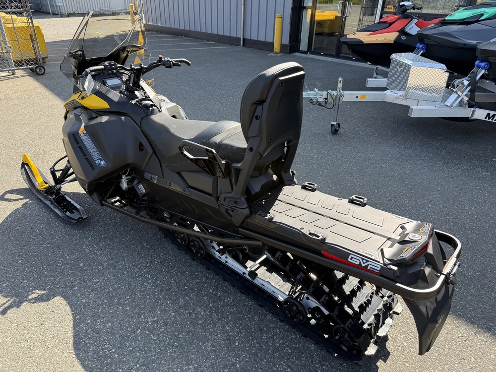2027 Ski-doo Expedition Sport 900 Ace Charger 1.5' E.s. alt