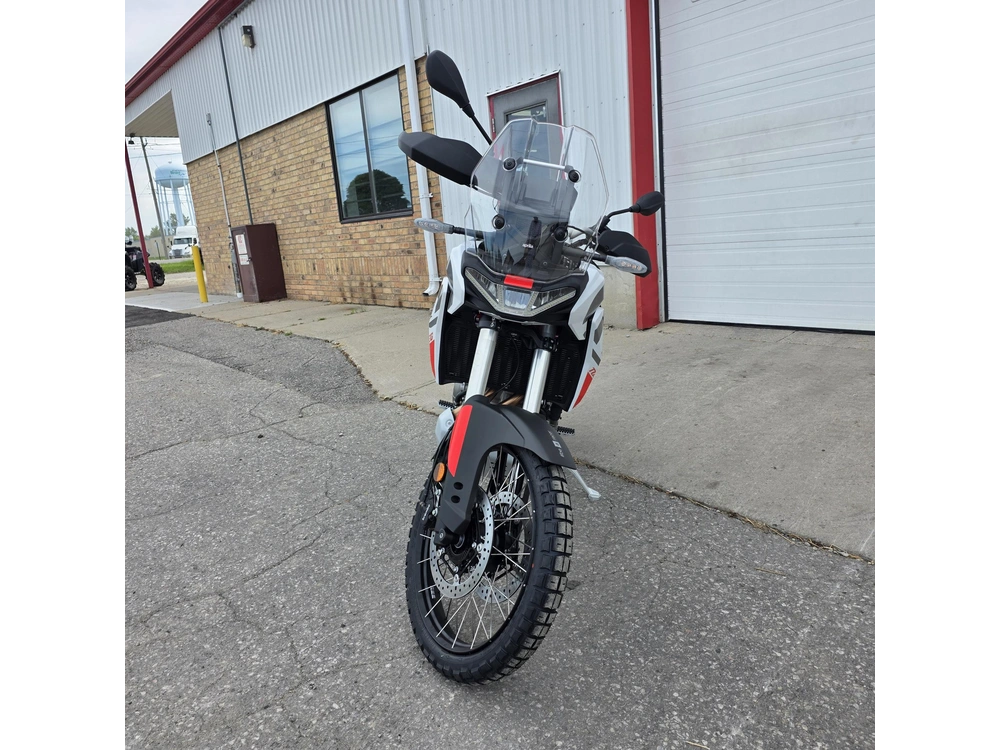 2027 Aprilia Tuareg 660 alt