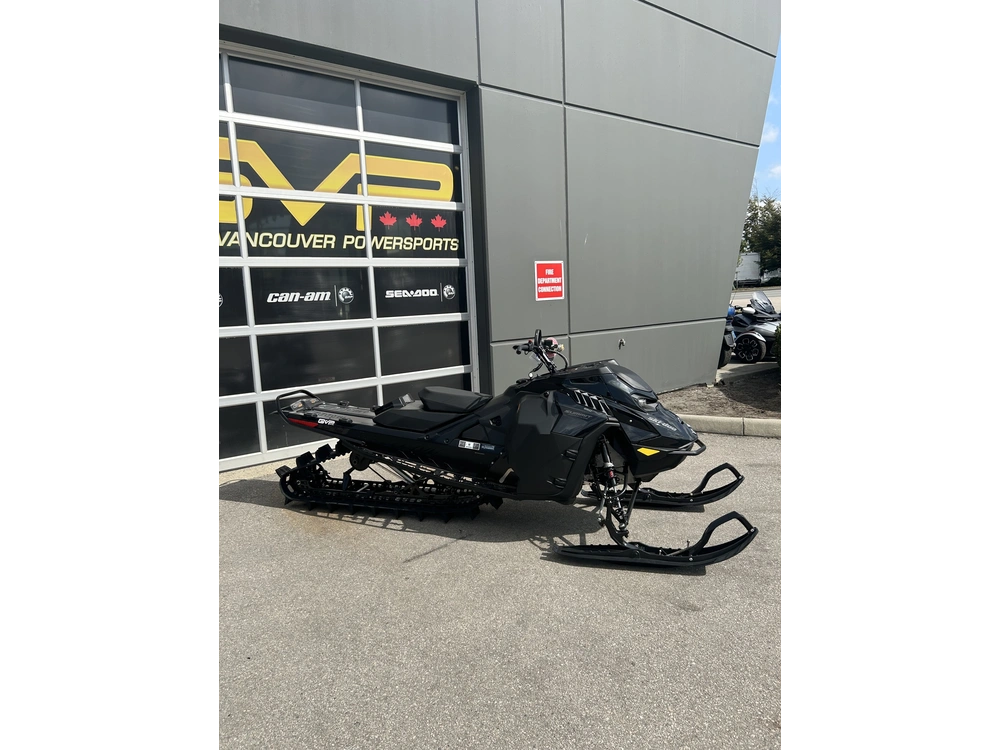 2025 Ski-doo Summit Adr W/ Edge Pkg 154 850 E-tec Powdermax X-light Flexedge 3.0" Shot alt