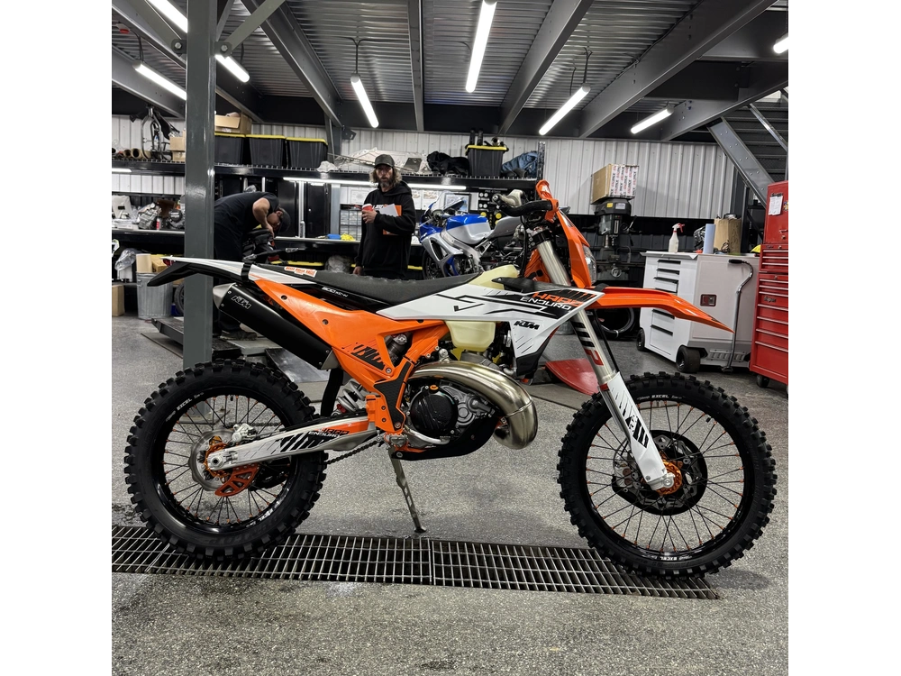 Ktm 300 Xc 2026 alt