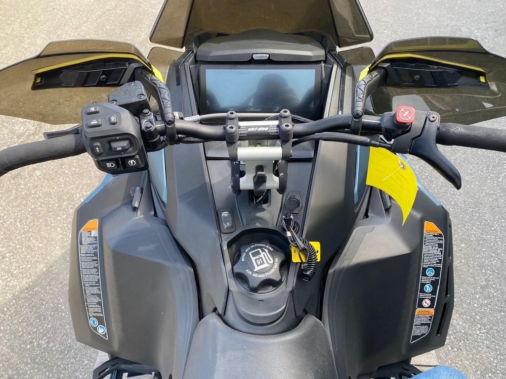 2026 Ski-doo Renegade 900 Xrs Turbo R alt