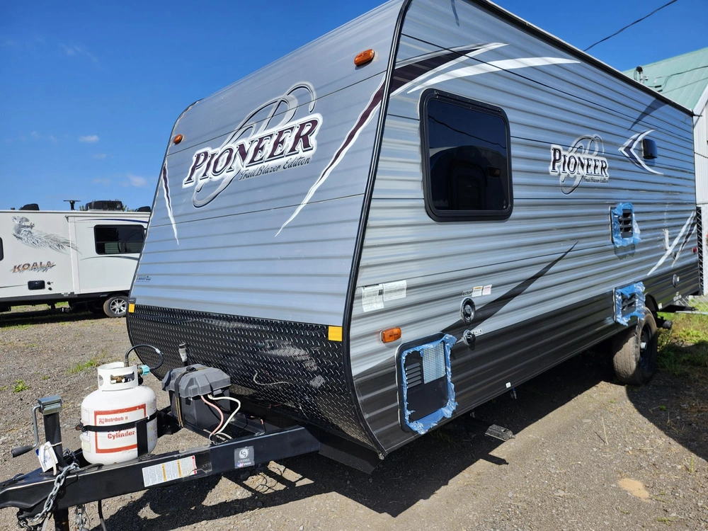 Heartland Rv Pioneer 180 Rb 2018 alt