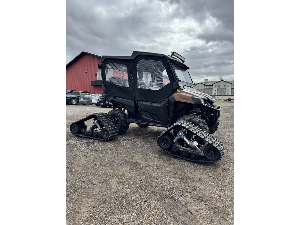 2022 Honda Sxs700m4d alt
