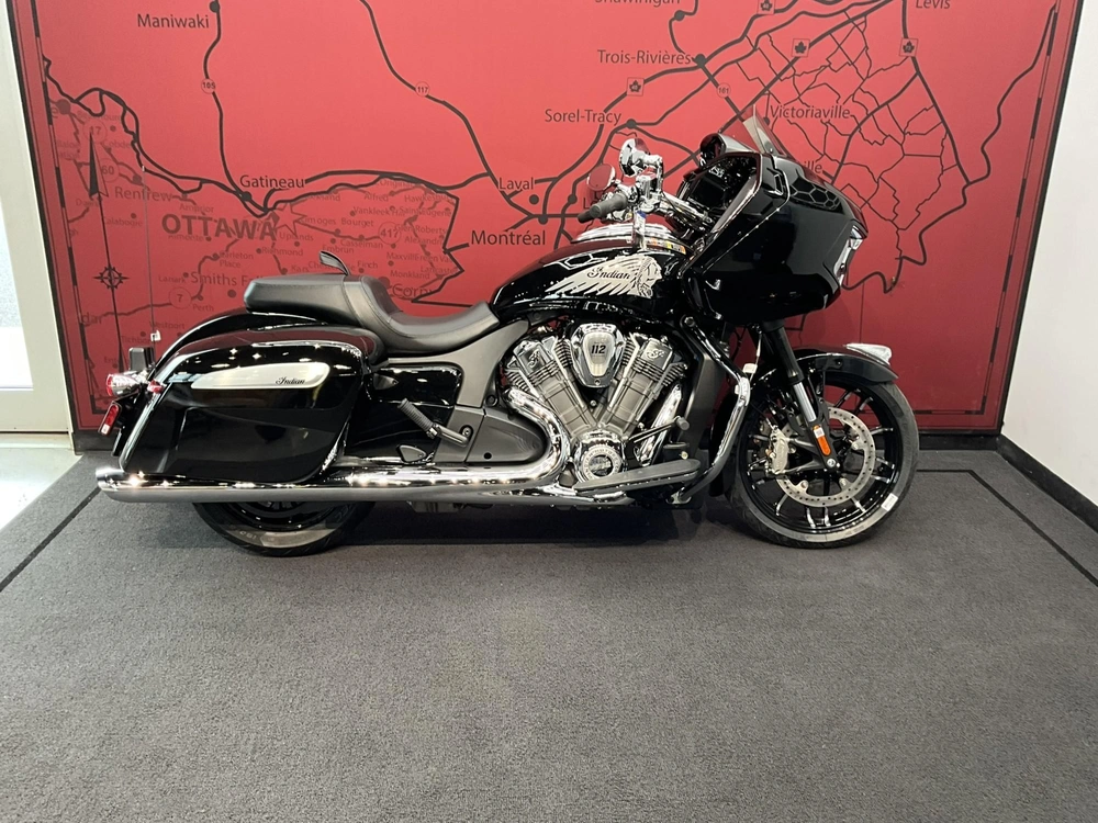 2026 Indian Motorcycle Challenger Limited + 112 Package alt