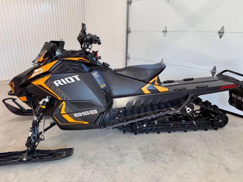 Arctic Cat Riot 858 Sno Pro Es 1.75 (sport Gauge) 2026 alt