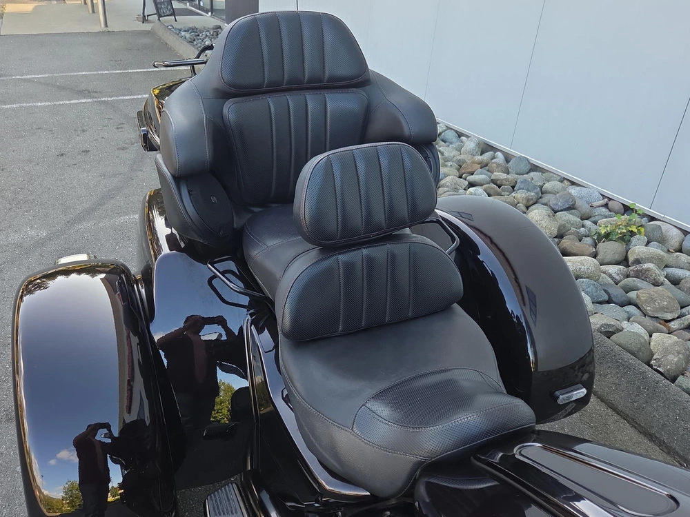 2021 Harley-davidson Cvo Tri Glide - Flhtcutgse alt
