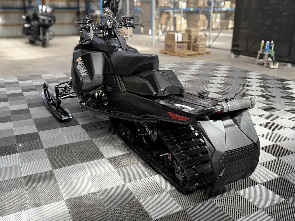 2027 Ski-doo Mxz 850 E-tec Adrenaline 137 alt