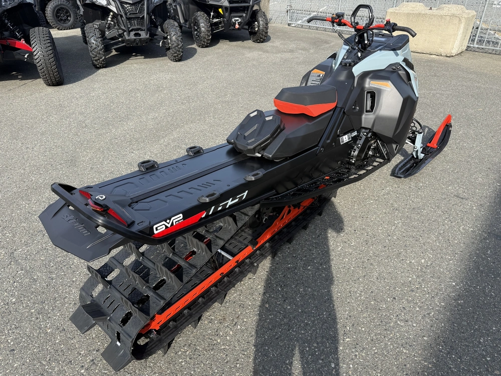 2027 Ski-doo Summit Edge 165 850 E-tec Powdermax X-light 3.0' Shot alt