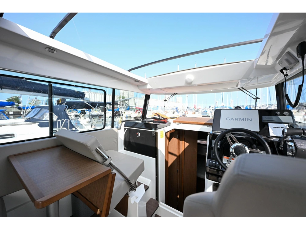 2023 Jeanneau Nc 895 Sport alt