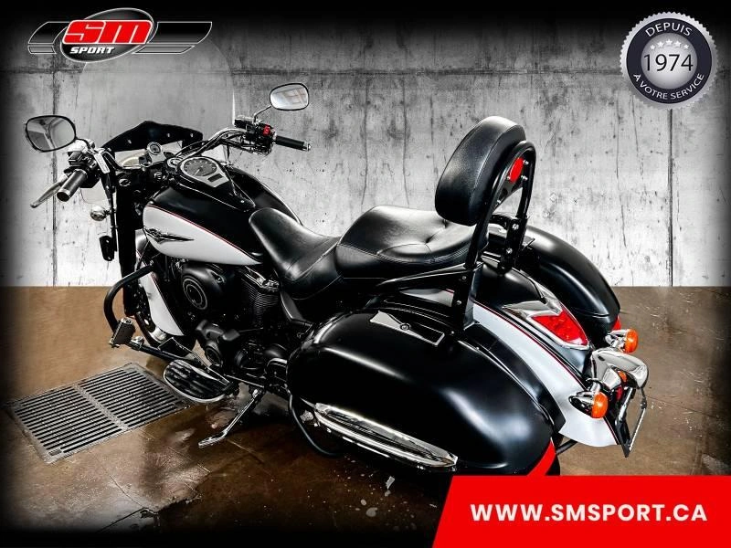 Kawasaki Vulcan 1700 2014 alt