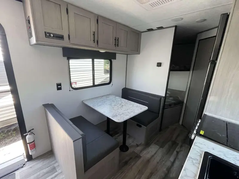 Keystone RV Coleman 274BH 2024
