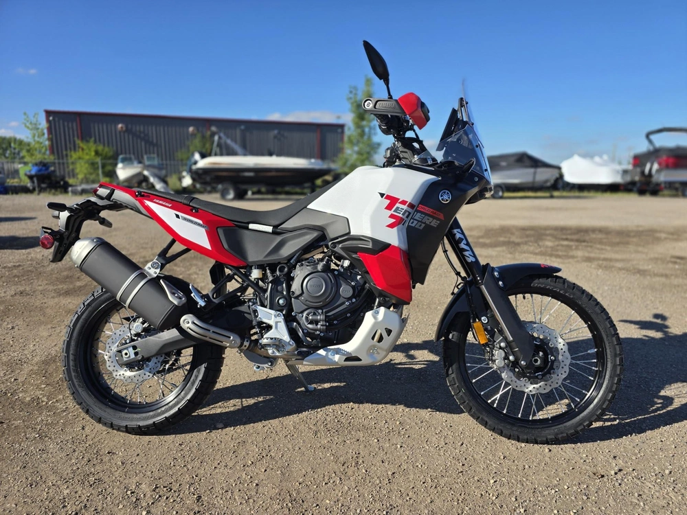 2026 Yamaha Tenere 700 World Raid alt