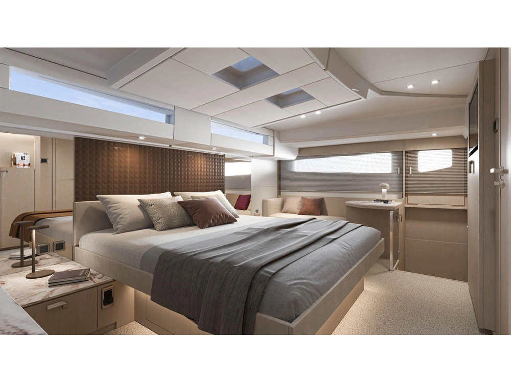 Prestige Yachts M6 2028 alt